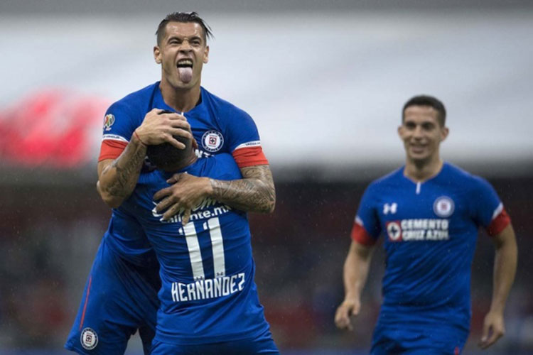 Cruz Azul retoma el liderato en solitario