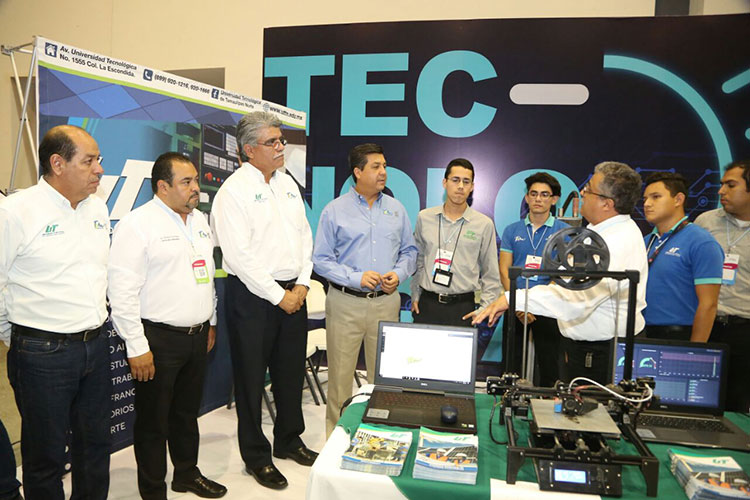 Fomenta Gobernador de Tamaulipas crecimiento de emprendedores