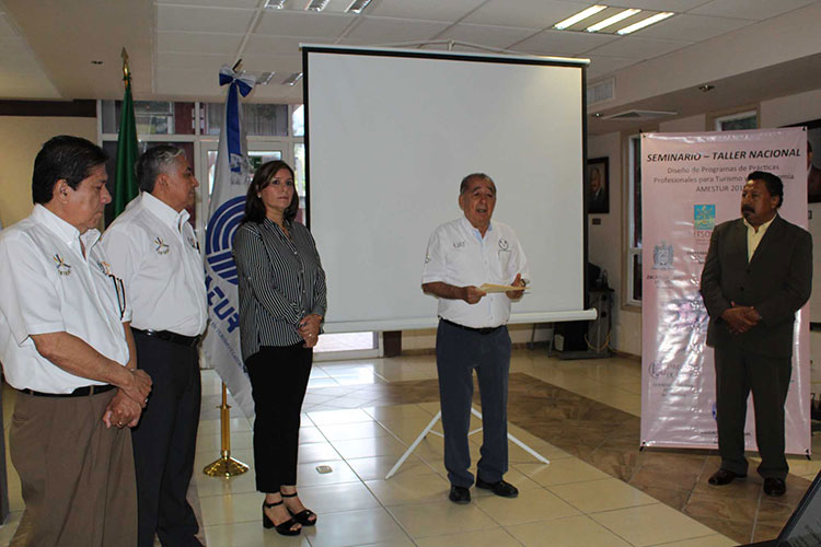Fortalece UAT formación de profesionales en turismo