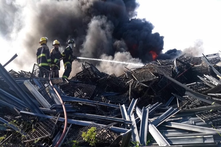 Incendio en refinería Madero provoca pánico