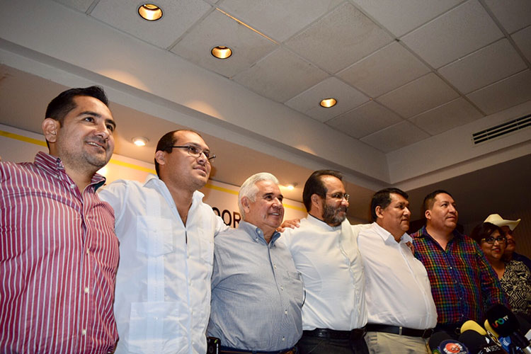 Llega Bejarano a organizar bases para elección de Diputados