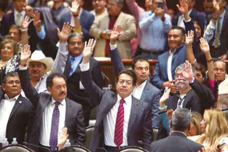 Morena presenta plan de austeridad; incluye quitar pensión a expresidentes