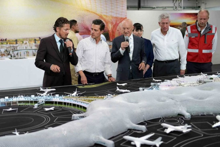 Confía Peña Nieto que el NAIM opere en el próximo gobierno