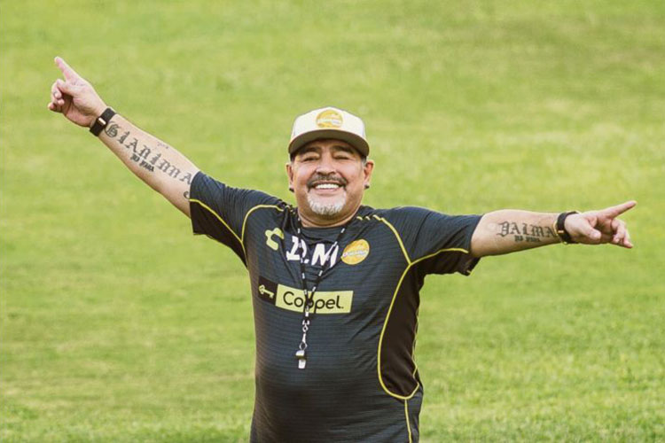 La etapa de Maradona en México ha comenzado