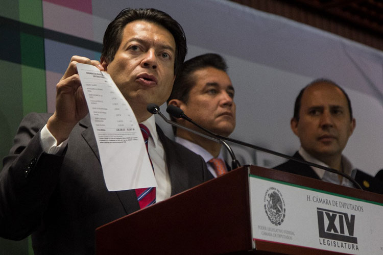 Delgado ataja: “No quedará ni una coma” de Reforma Educativa