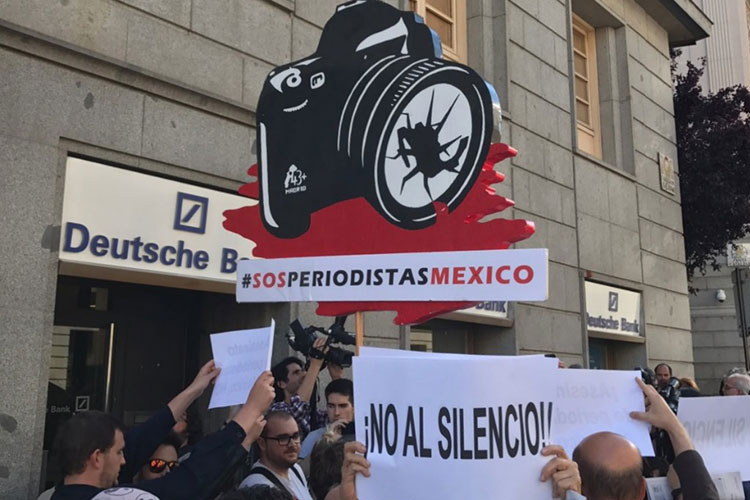 Pide Morena garantizar apoyos para periodistas y defensores de DH