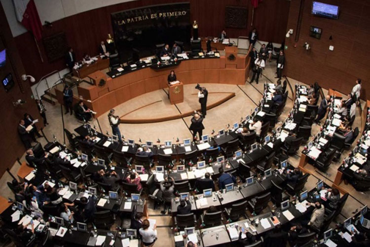 Tendrán senadores barra de comida… si sesiones se alargan