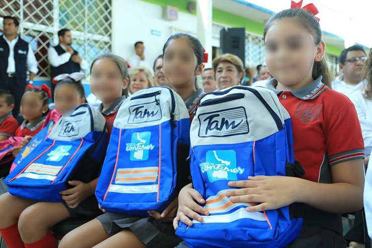 ‘Reprueban’ a proveedor de “Con mis Útiles a la Escuela”