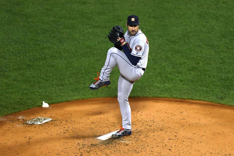Houston aventaja, los Astros toman la delantera