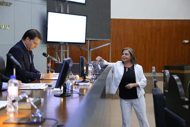 “Tengo la sospecha” de hubo altos salarios en COMAPA: Tere Aguilar