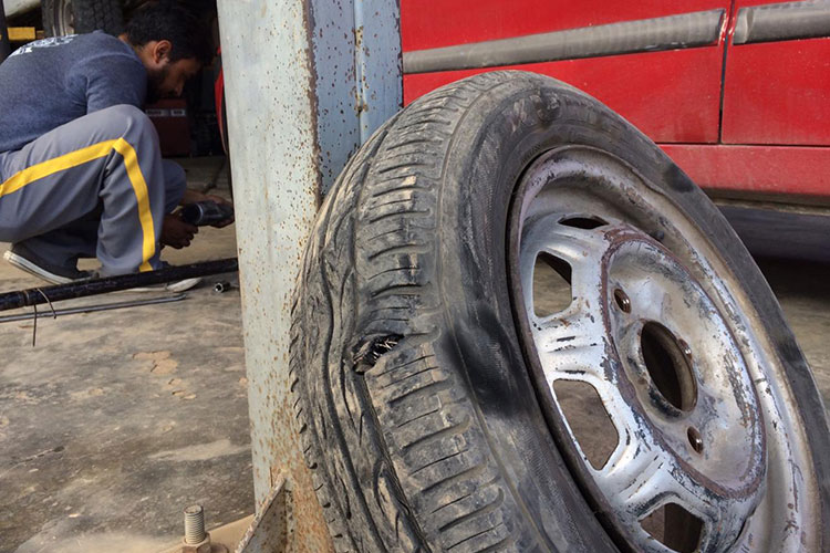 Baches ‘pasan factura’ a conductores en Ciudad Victoria