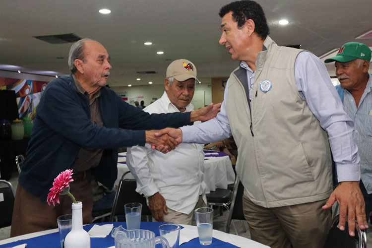 Resultados dependen de trabajo de equipo: Mario López