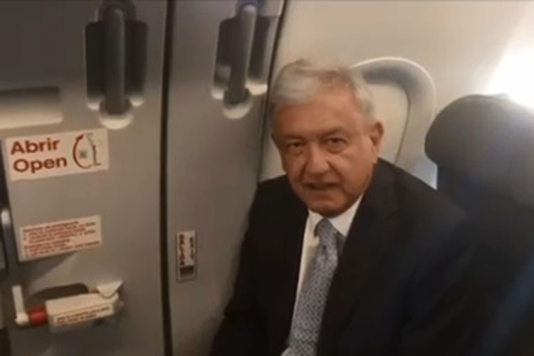 Nada que temer si la consulta opta por Santa Lucía: AMLO