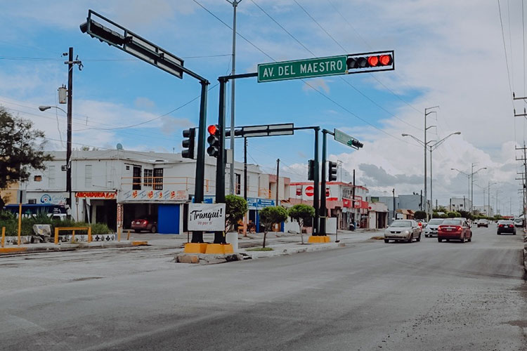 Aceleran trabajos de reencarpetado y bacheo en Matamoros