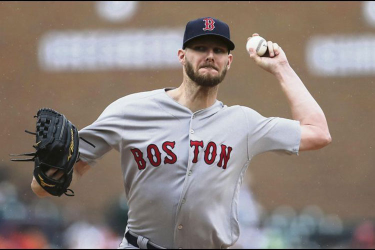Los Medias Rojas renuevan al pitcher Chris Sale para 2019
