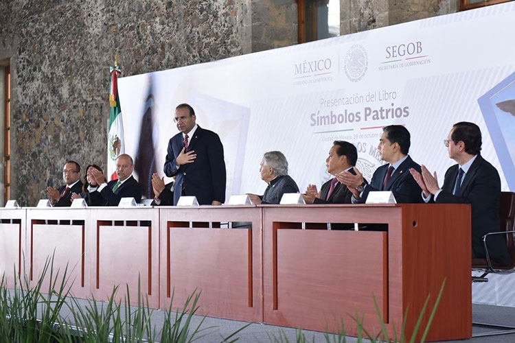 La PF fue atacada por migrantes, dice Navarrete
