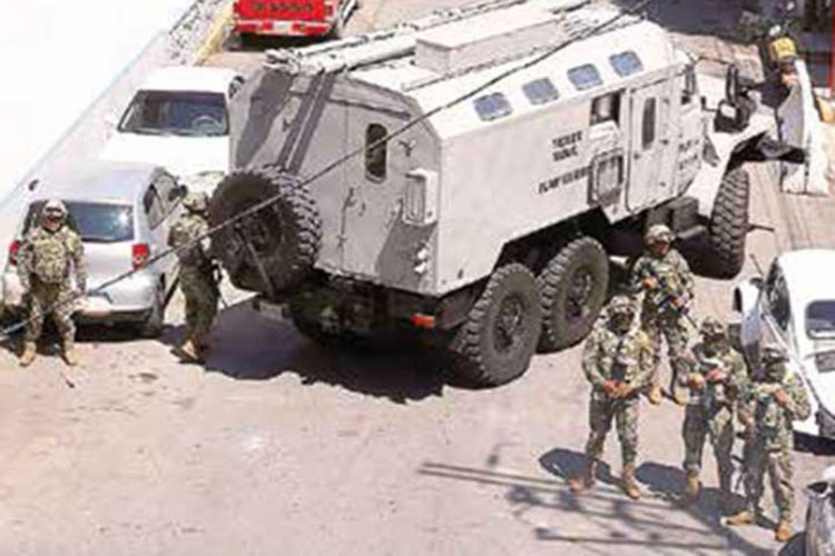 Entran al quite diez mil militares al mes; cubren incapacidad de las policías