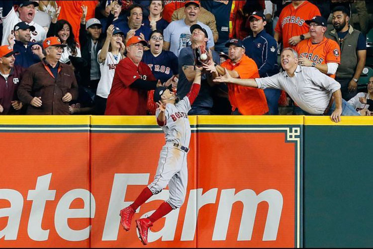 Medias Rojas vencen a Astros y los ponen contra la pared
