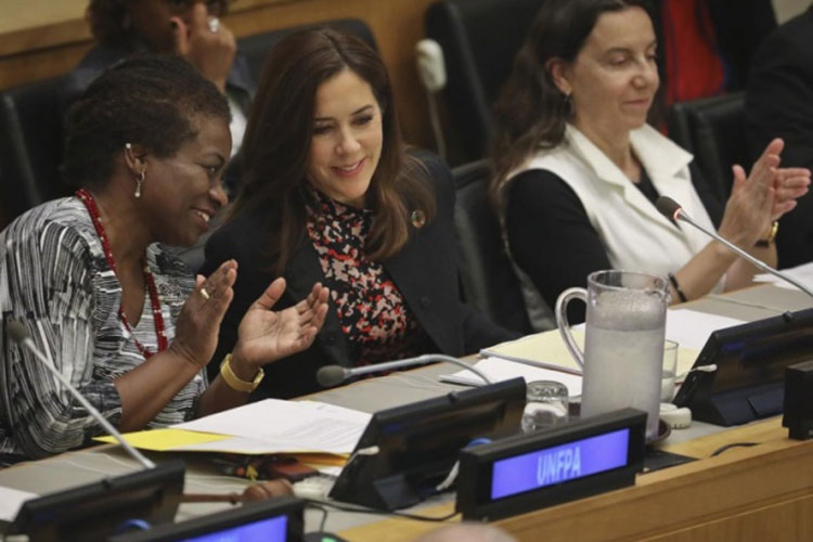 Cuando las mujeres negocian, la paz es más duradera: ONU