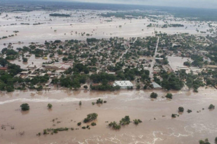 Afectadas más de 150 mil personas en Nayarit por paso de huracán Willa
