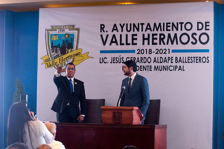 Reclama ex Presidente del Ietam 1.3 mdp