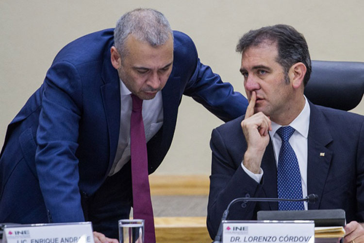 Consejeros del INE, en desacuerdo de ganar menos que el próximo presidente