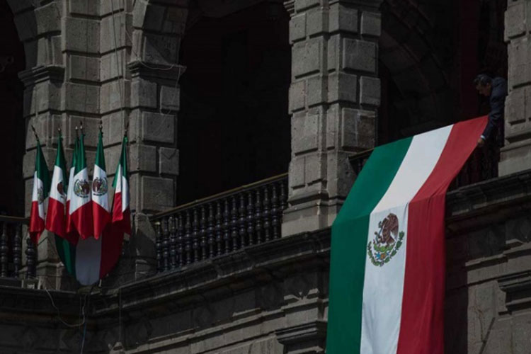 López Obrador decidió no pronunciar un discurso desde el balcón  presidencial