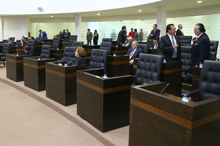 Propone Gobernador a nuevo Magistrado del STJ