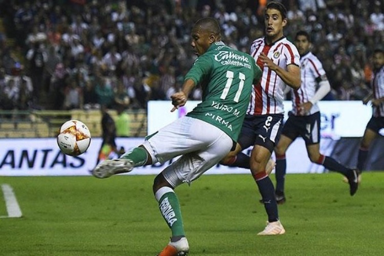 Sin aspiración a liguilla, Chivas derrota 1-0 a León