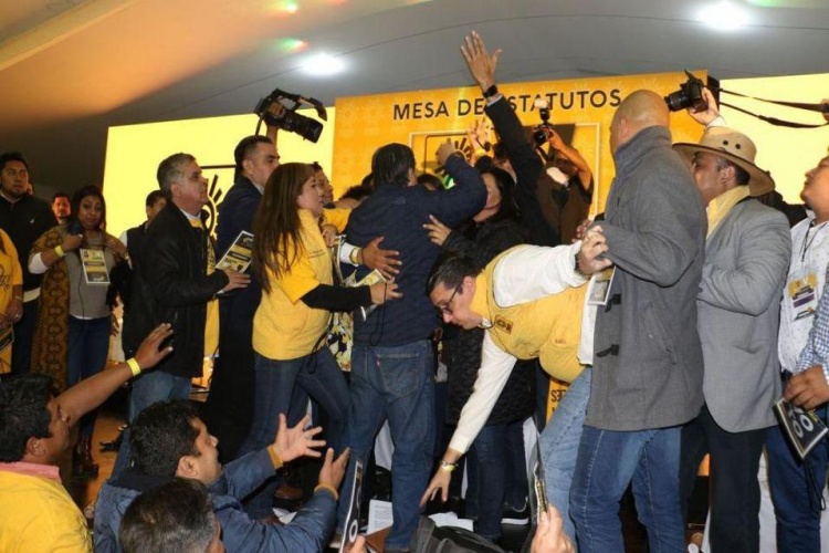 Acusa PRD a Tamaulipecos por reventar Congreso