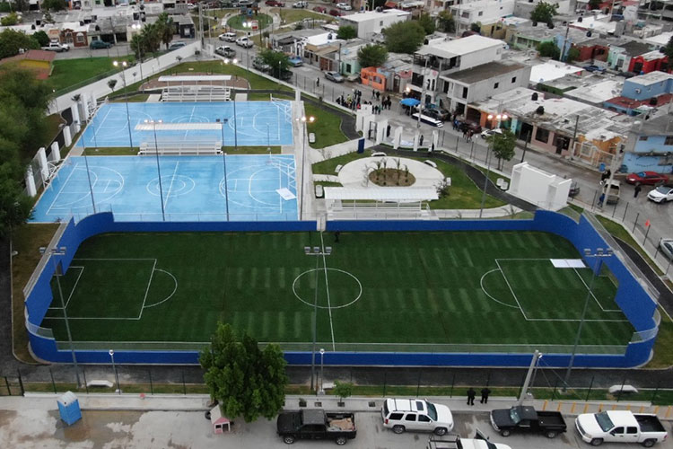 Entrega alcalde Unidad Deportiva en La Fe solicitada hace 10 años