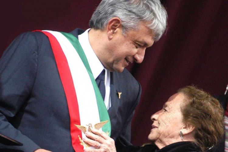Aprueban Diputados cambiar orden a colores de Banda Presidencial