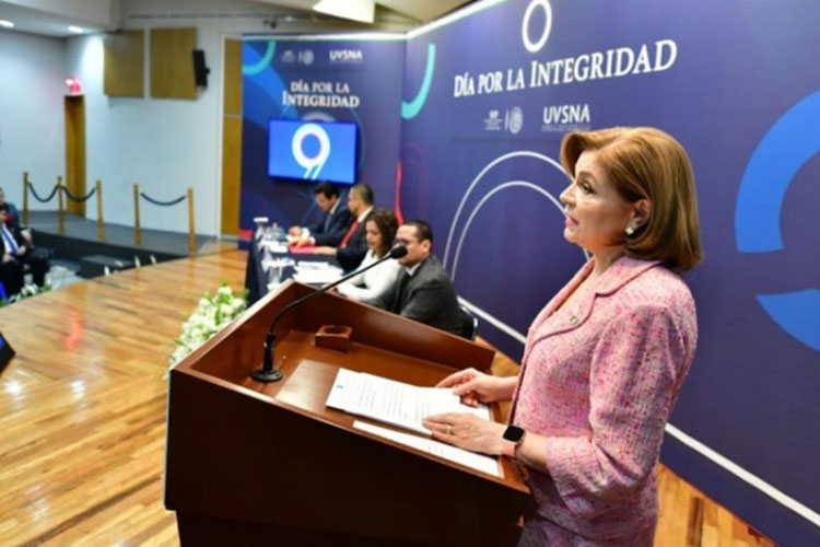 Presentan el Radar Anticorrupción en cierre de SFP
