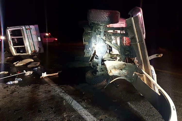 Choca en Sonora camión que transportaba migrantes