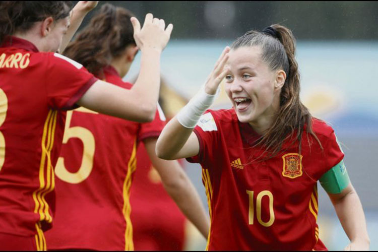 España muestra su poder contra Nueva Zelanda