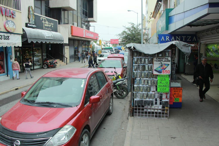 Minimiza Xico enojo de Comerciantes por cierre de la Hidalgo