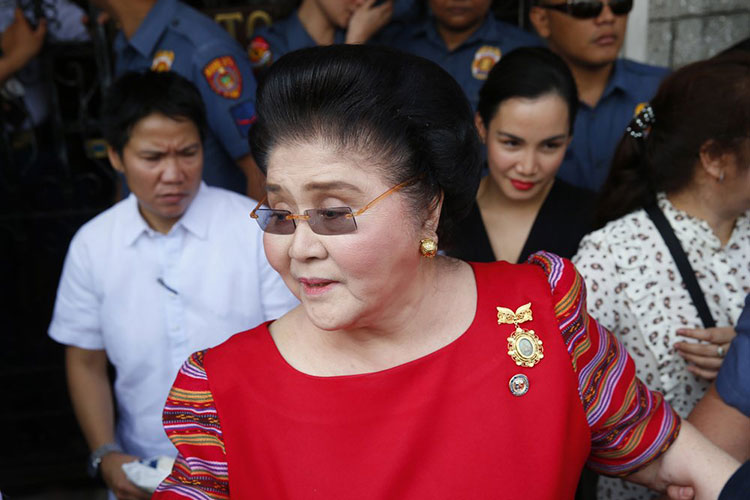 Corte Filipina condena a Imelda Marcos por corrupción