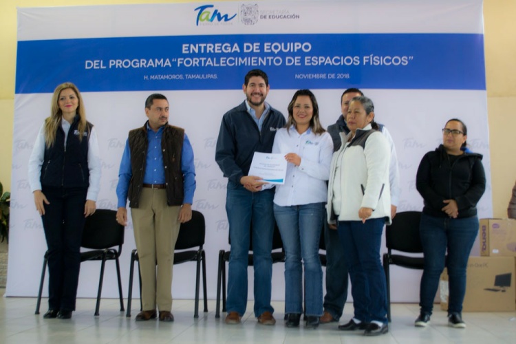 Entrega SET equipo del Programa “Fortalecimiento de Espacios Físicos”