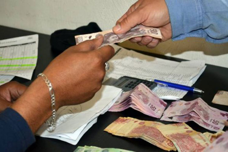 Espera SNTE no se retrase aguinaldo por cambio de Gobierno