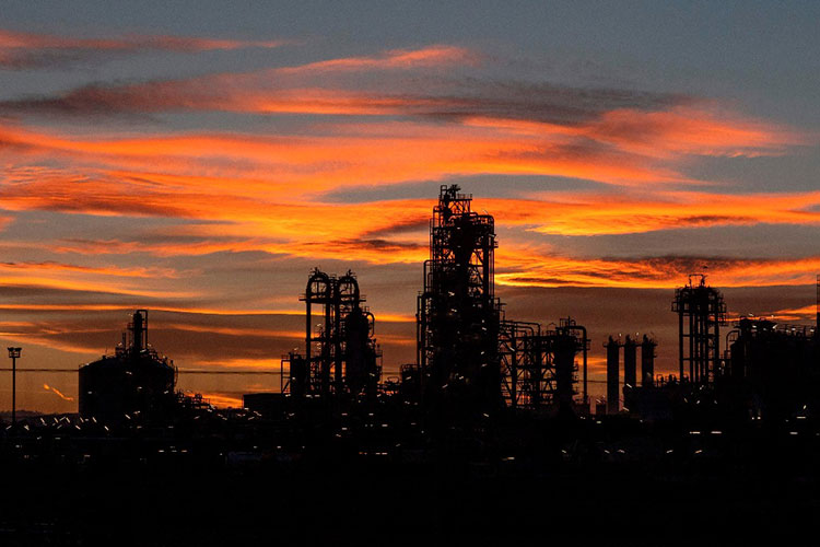 OPEP no descarta recortes de petróleo para 2019