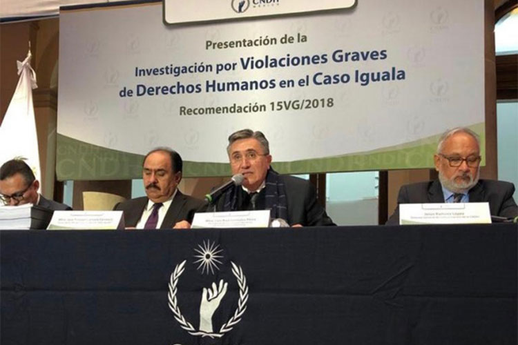 Al menos 19 personas fueron incineradas en el basurero de Cocula: CNDH