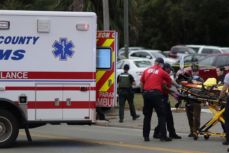 Investigan motivo de matanza en estudio de yoga en Florida