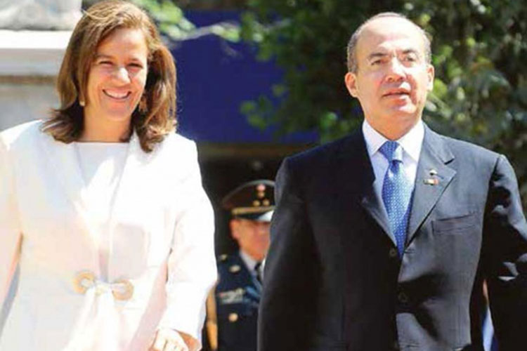 Zavala arropa al partido de Calderón; pone de base a libre, su asociación