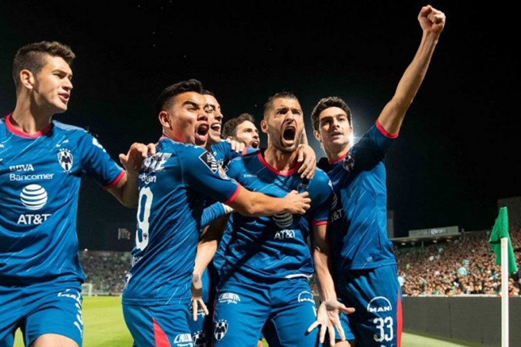 Monterrey deja fuera al campeón Santos