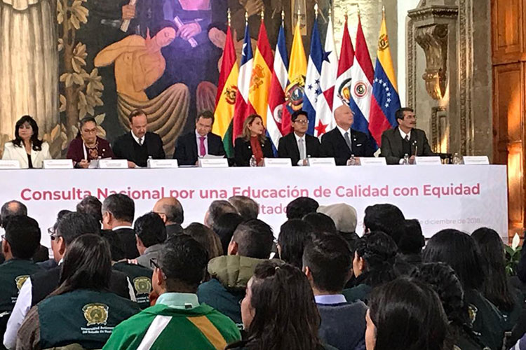 Participa Rector de la UAT en reunión con el titular de la SEP en México
