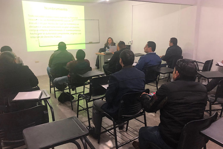 Los capacitan en combate a la corrupción
