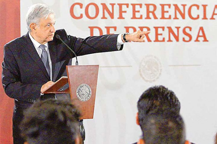 Dan tregua a empresas petroleras; frenan licitaciones