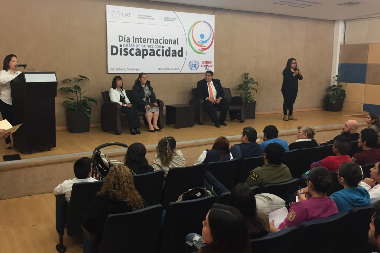 Ofrece UAT a estudiantes conferencias sobre la discapacidad