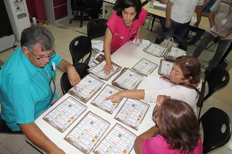 Una Tras Otra PRI tendrá candidatos el 15 de enero
