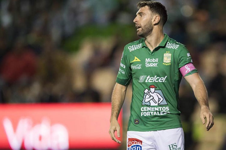 La edad impide llegar a Boselli al América